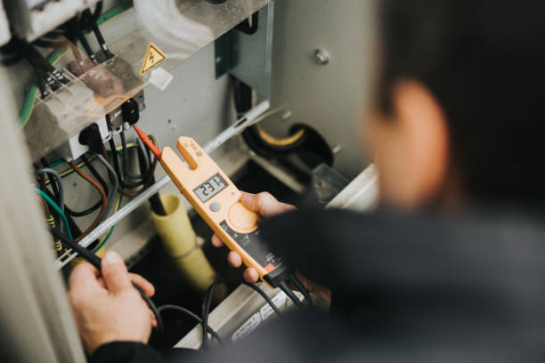Best Licensed Electrician  in Santa Clara, NM